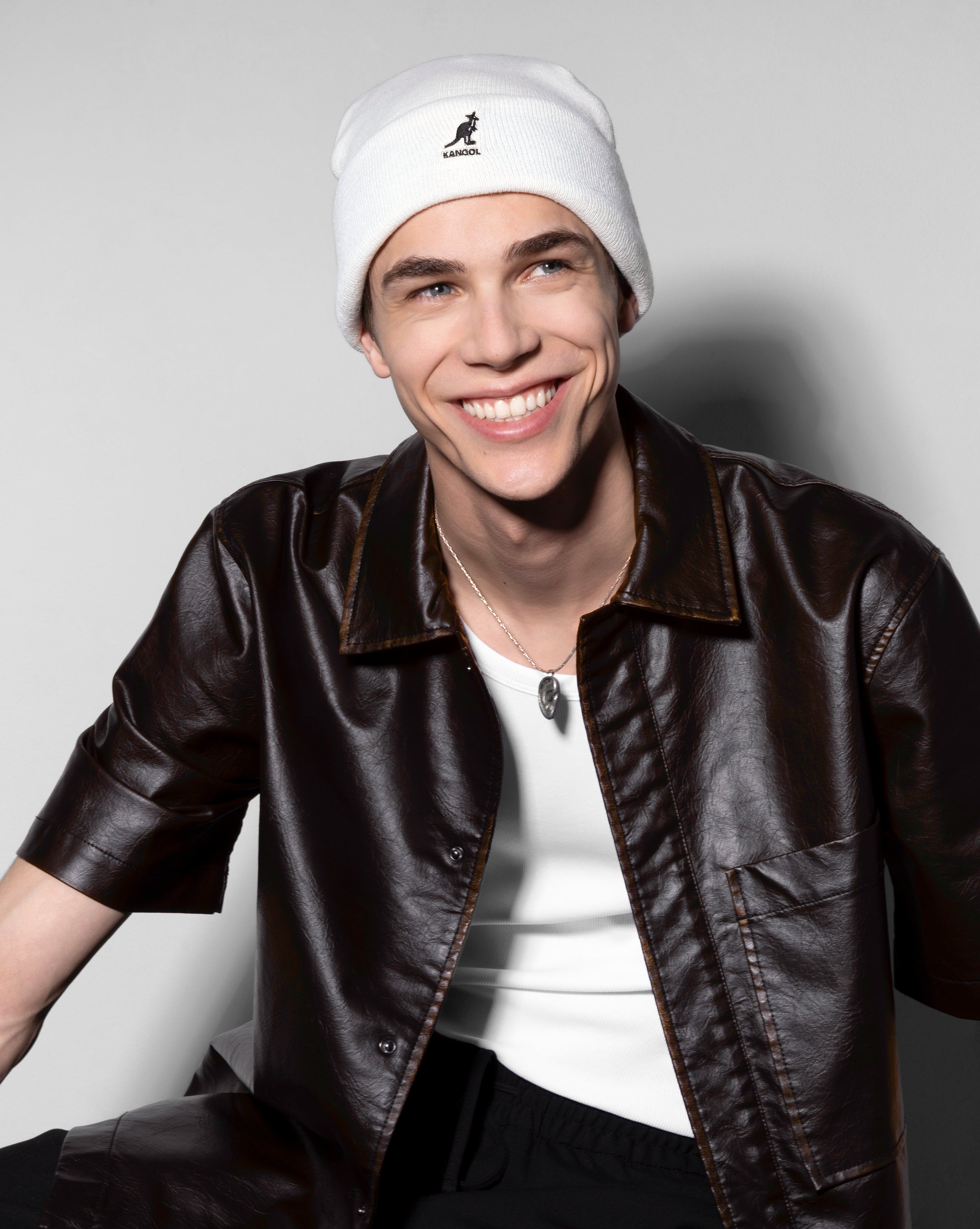 2-Way Text Beanie – Kangol