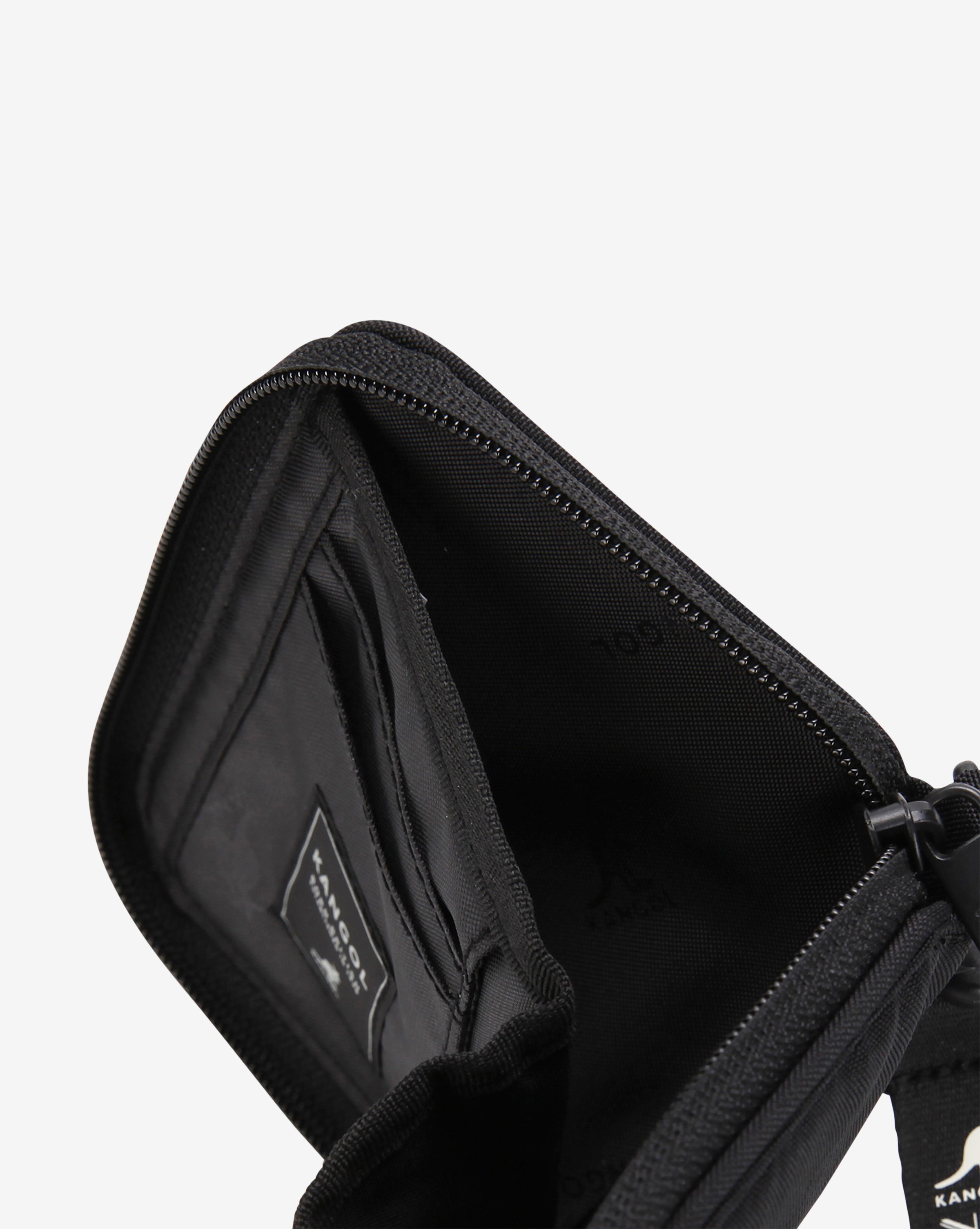 ☆韓国の人気☆【NOIRER】☆LEATHER WALLET TOTE BA.G☆バッグ☆ ☆韓国☆［MUCENT］WRINKLE LEATHER TOTE BAG BLACK (MUCENT